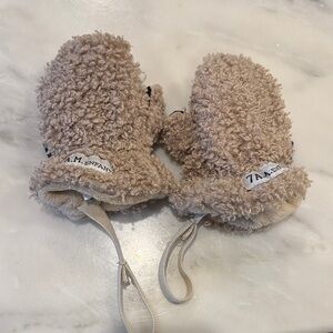 Cozy Tan Infant Mittens - 7am Enfant
